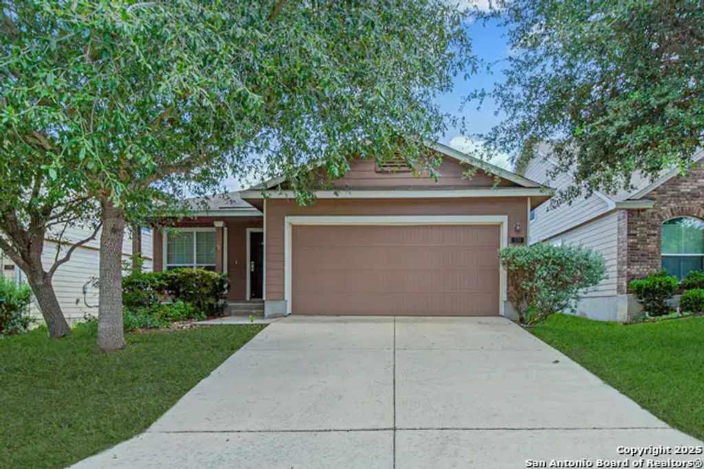 139 Nesting Gdn, San Antonio