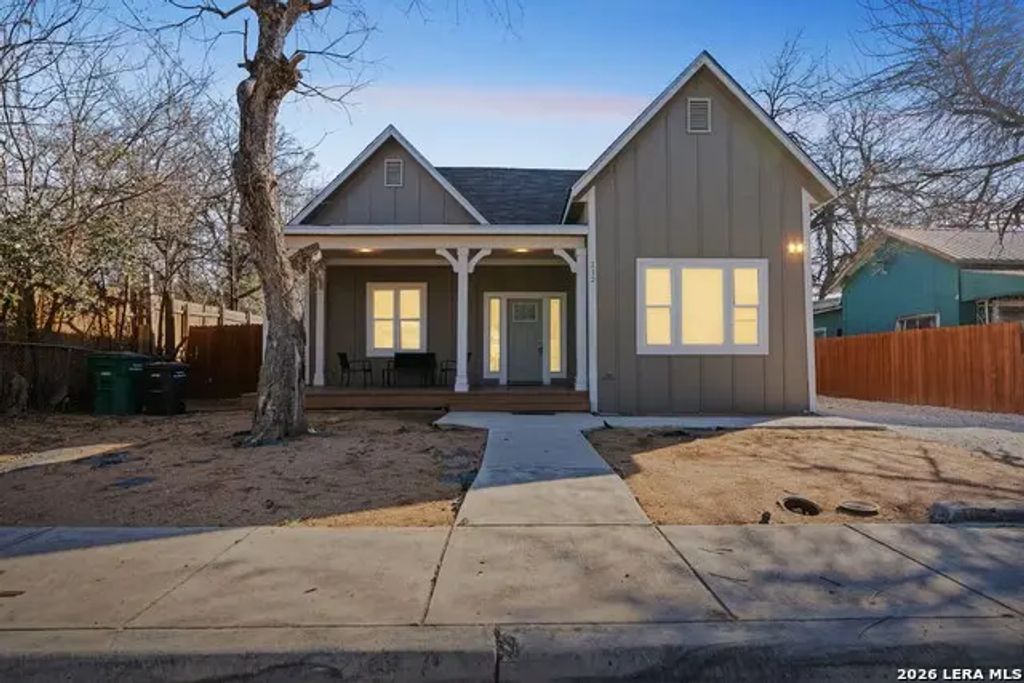 112 Hill St, San Antonio