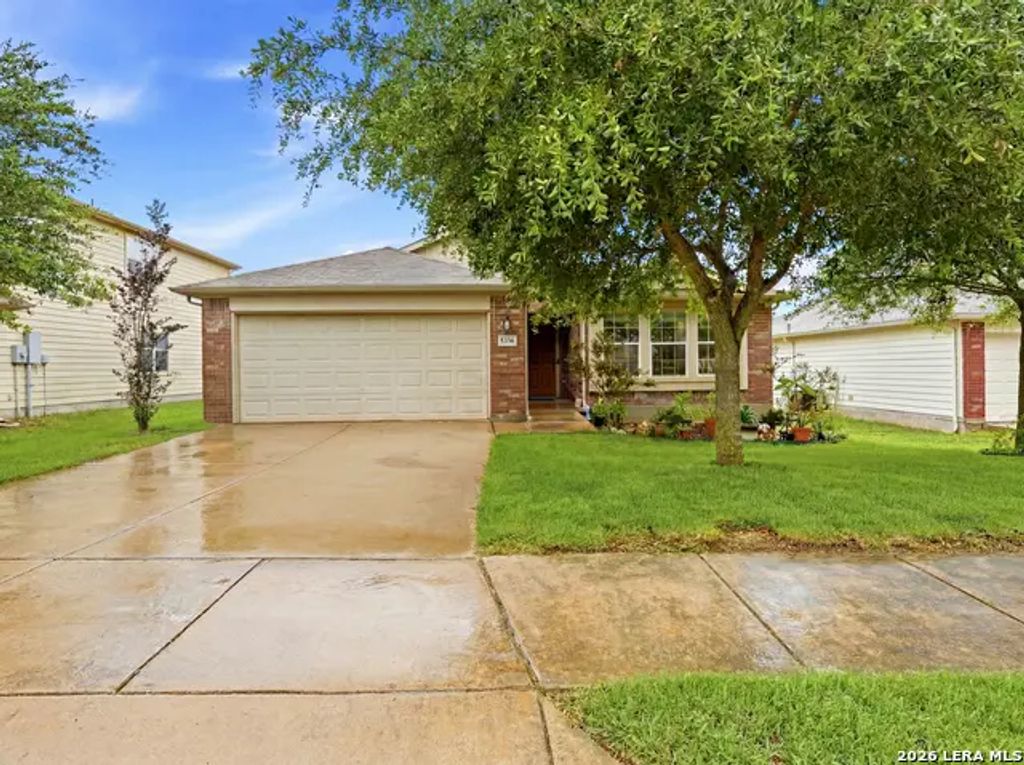 5336 Storm King, Schertz