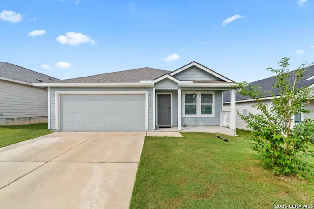 1076 Shutter Way, Kerrville