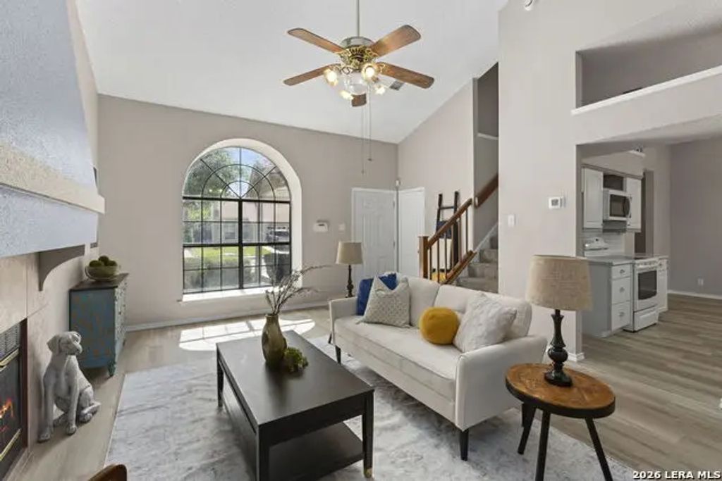 6146 Valley Clf, San Antonio