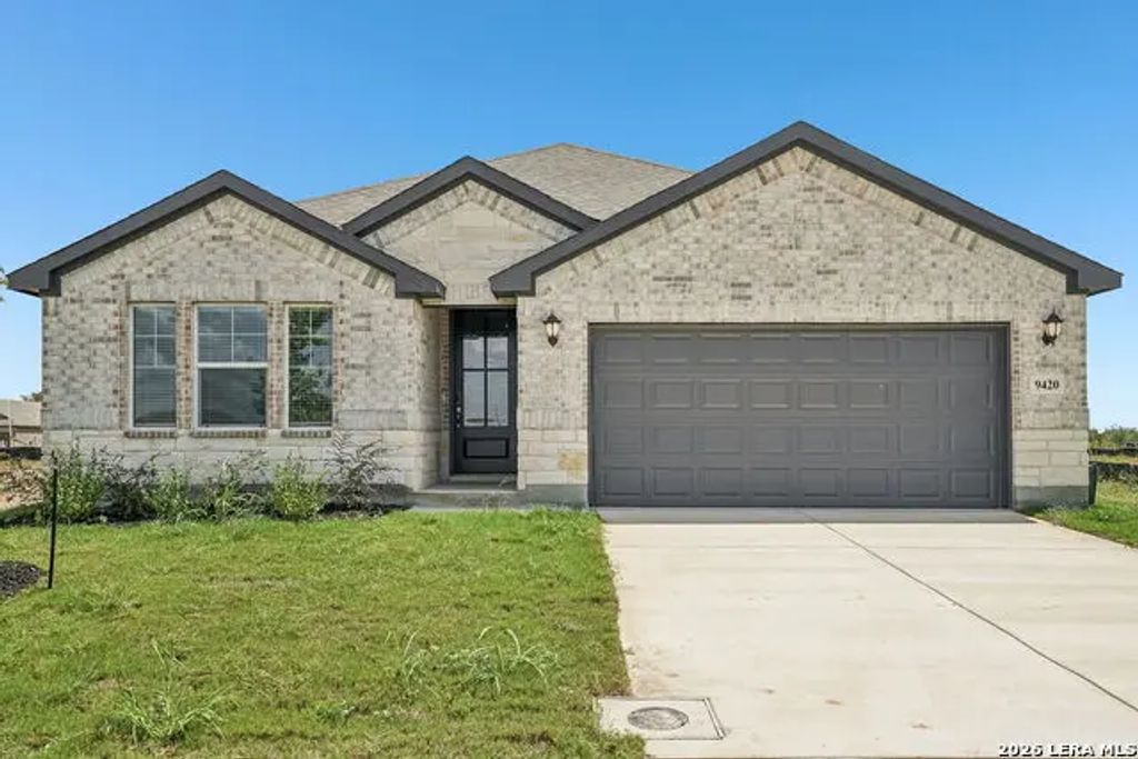 9420 Quail Crest Dr, Schertz