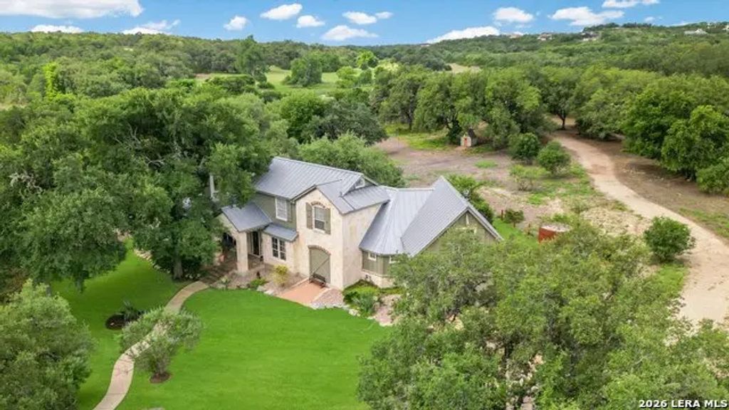 426 Cordillera Trce, Boerne