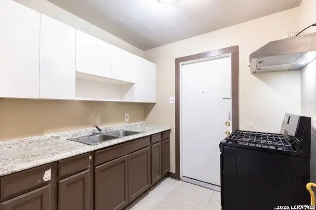 3032 Weir, San Antonio