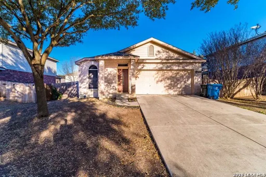116 Pilot, Cibolo