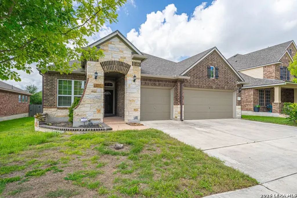 1022 Ranch Fls, San Antonio