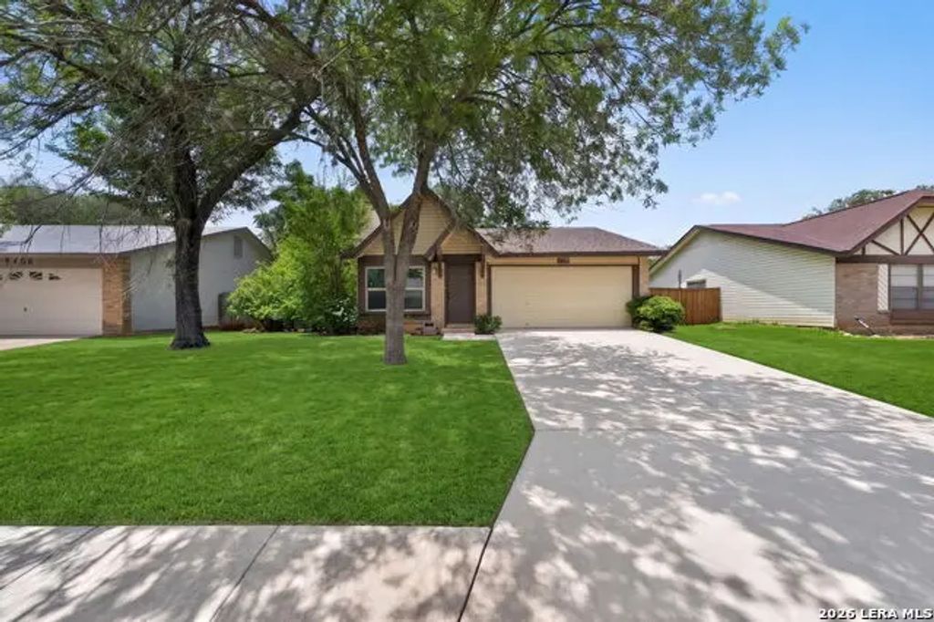 9410 Valley Bend, San Antonio