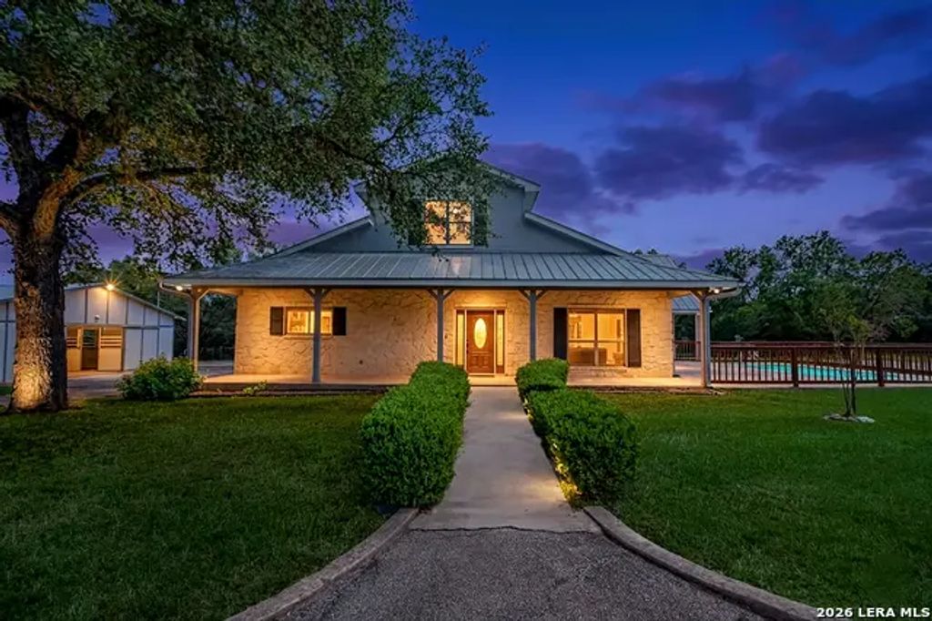 838 Georg Oaks, Bulverde