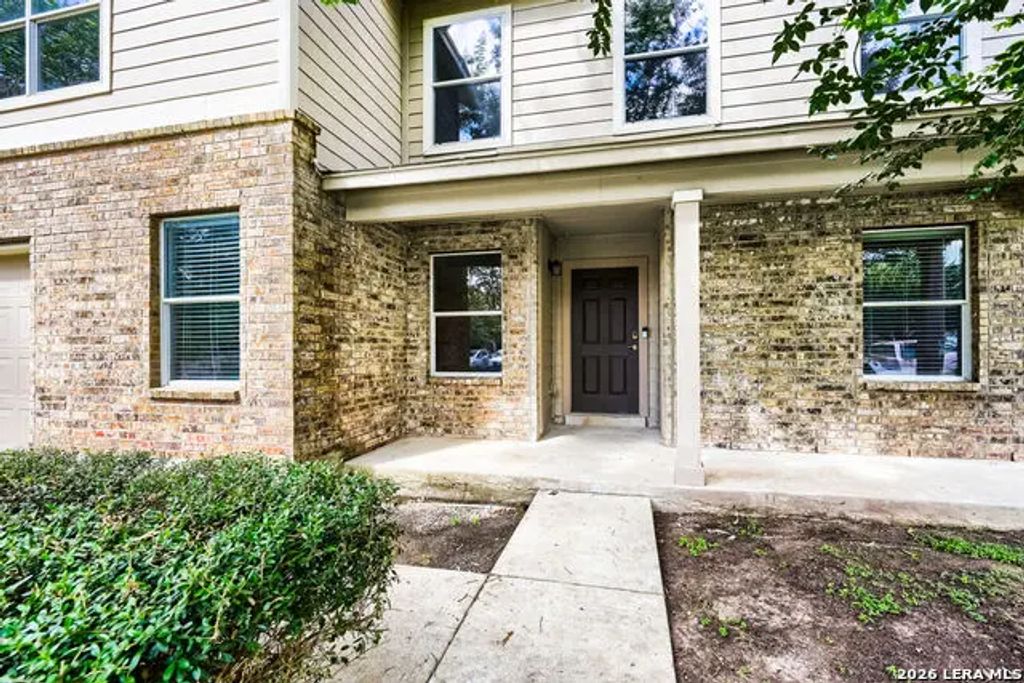 117 Gatewood Clf, Cibolo