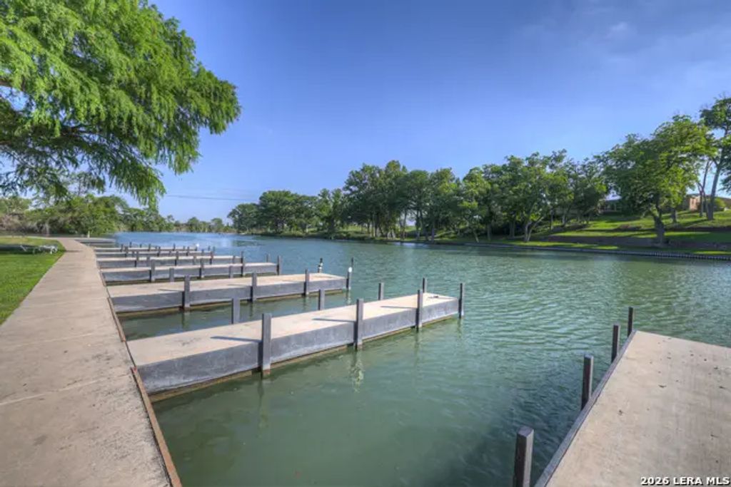 1116 River Rock, New Braunfels