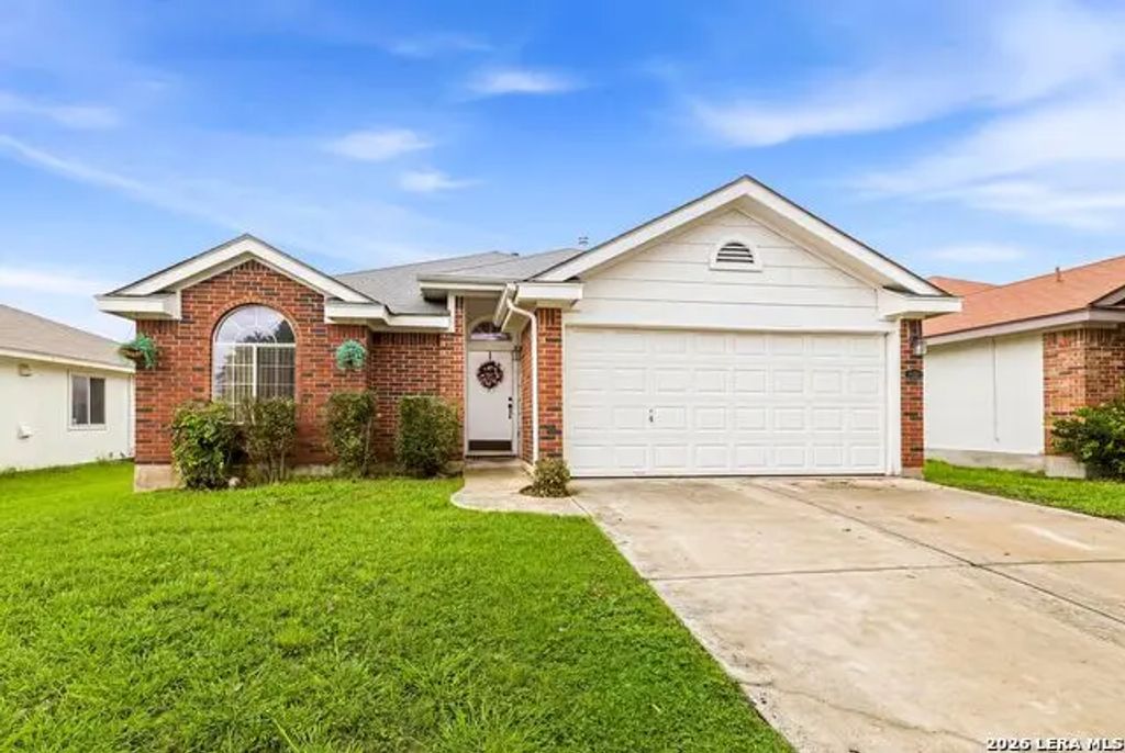8426 Pigeonberry Dr, Converse