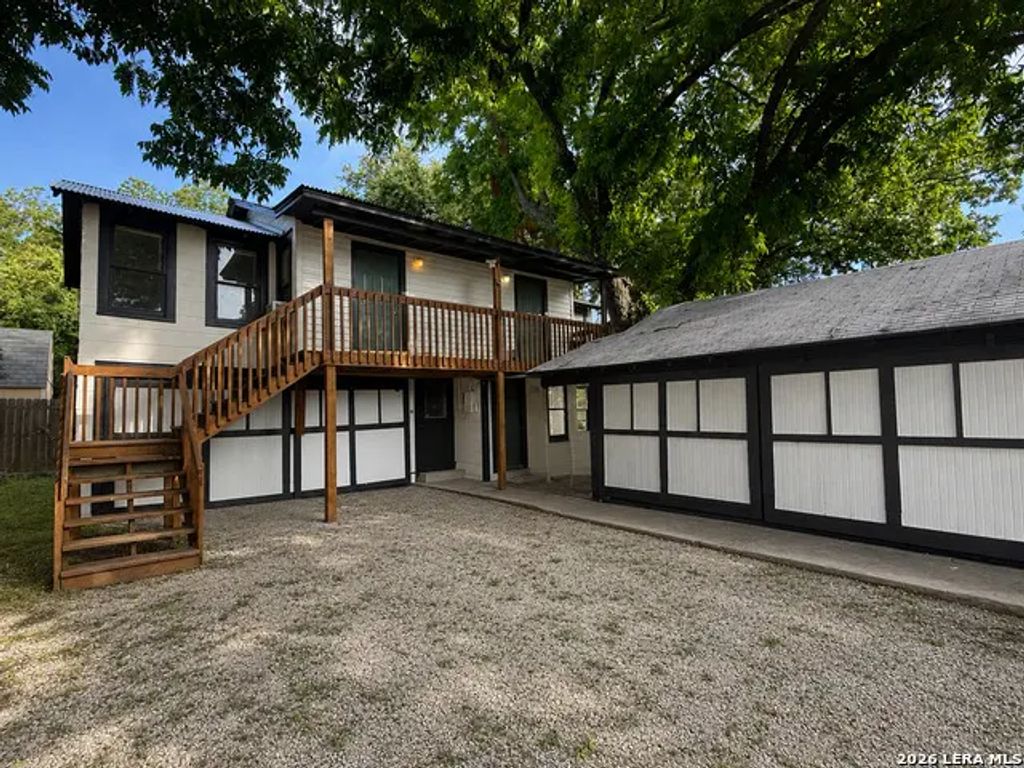 843 Cross St, New Braunfels