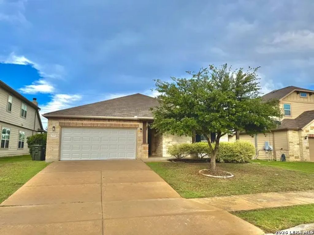 5470 Cypress, Cibolo