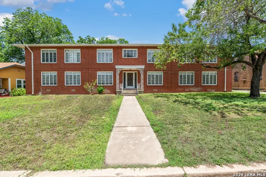 417 W Gramercy Place, San Antonio