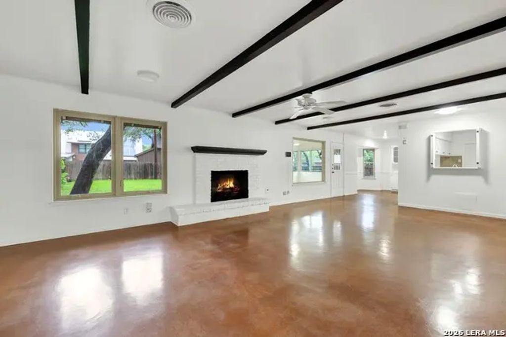 903 Fabulous Dr, San Antonio