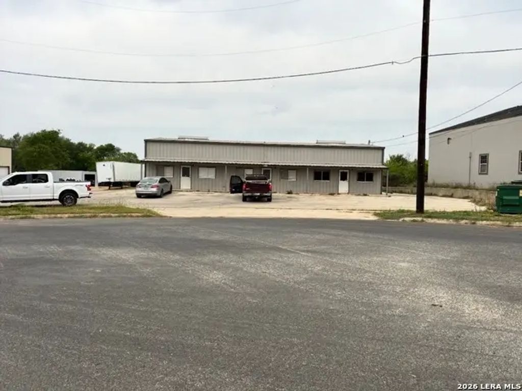 5711 Monaco Circle, San Antonio