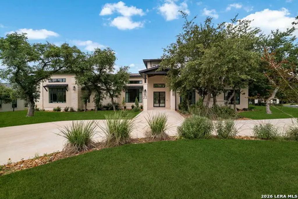 22 Saxby Gln, San Antonio
