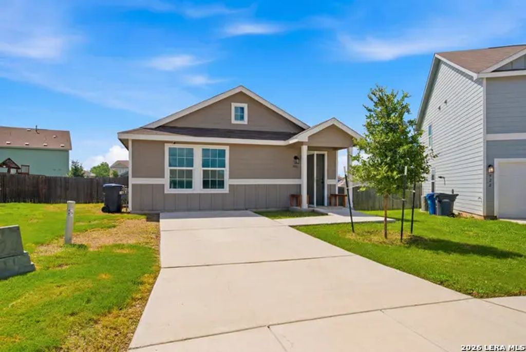 926 Manero Pass, San Antonio
