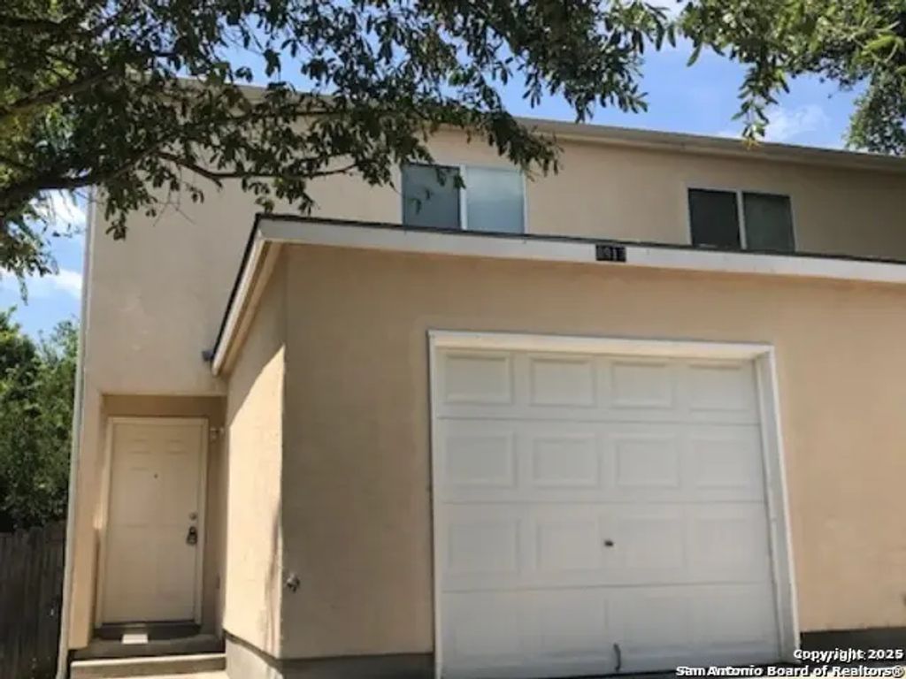 8915 Maverick Draw, San Antonio