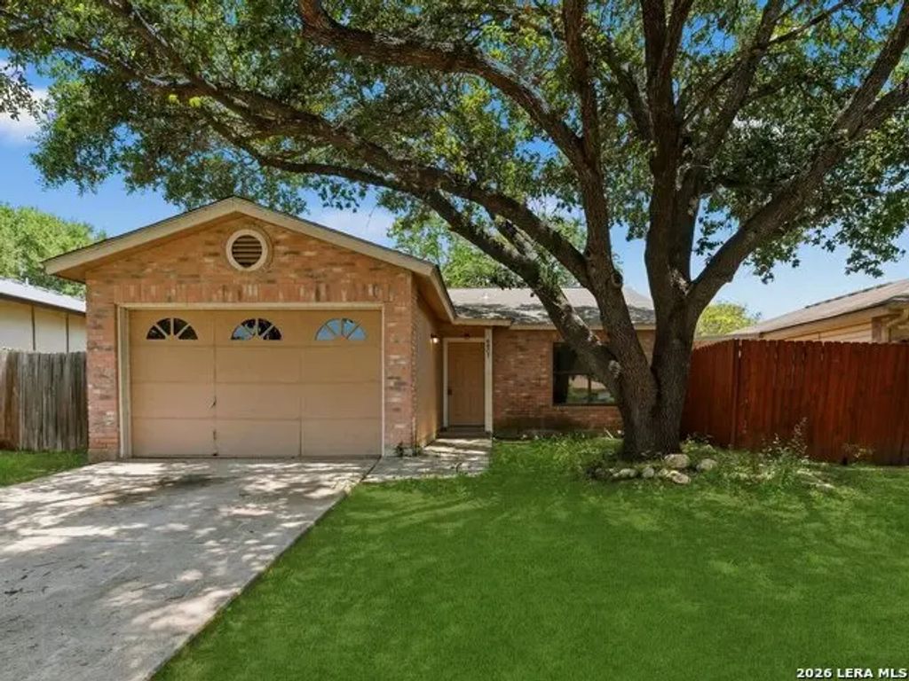6807 Celes Meadow Dr, Converse