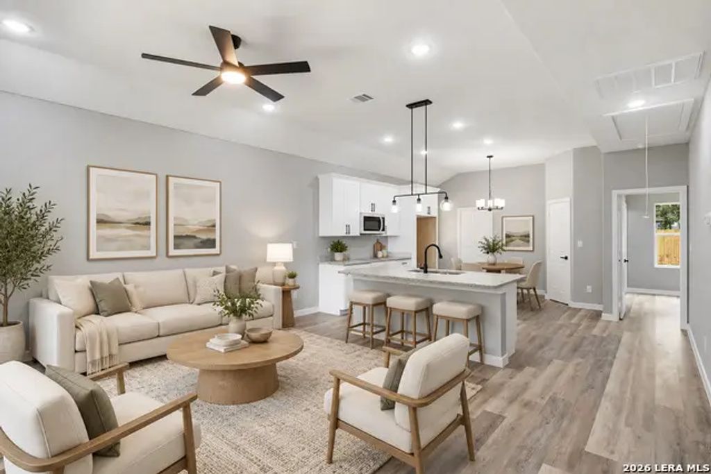1544 Brighton, San Antonio