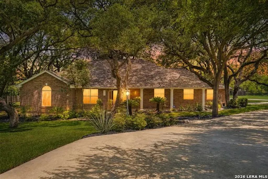 9331 Gardenia Bend Dr, Garden Ridge