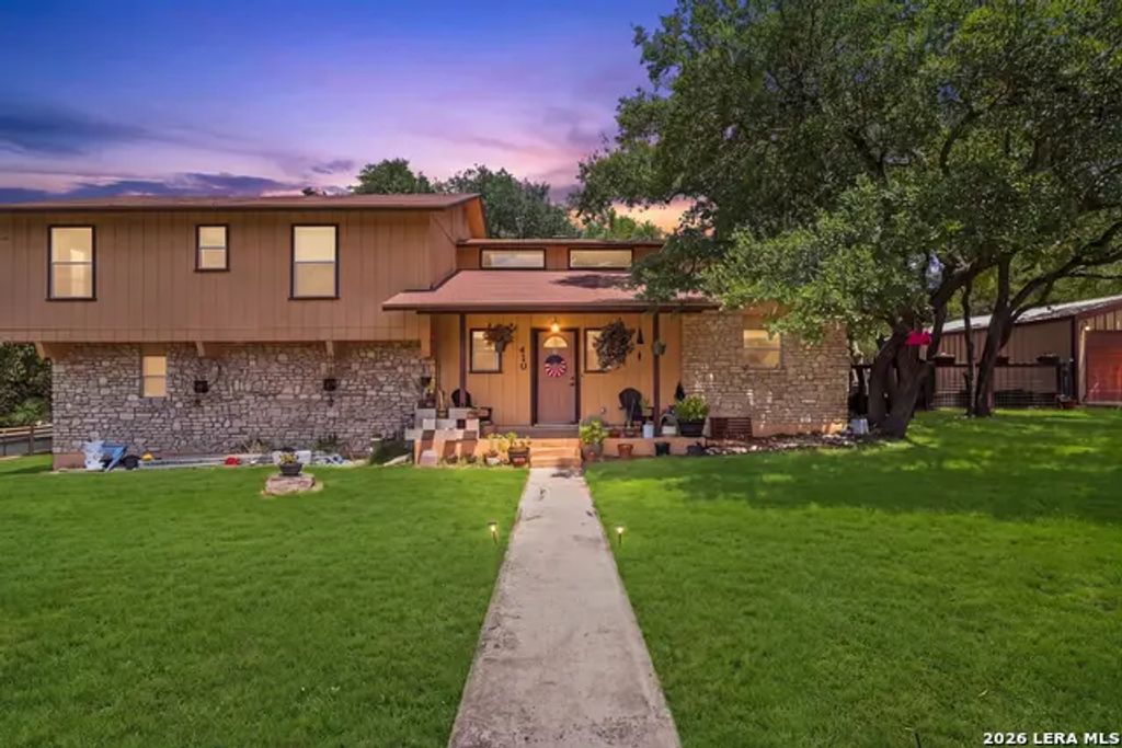 410 Susie Dr, Canyon Lake