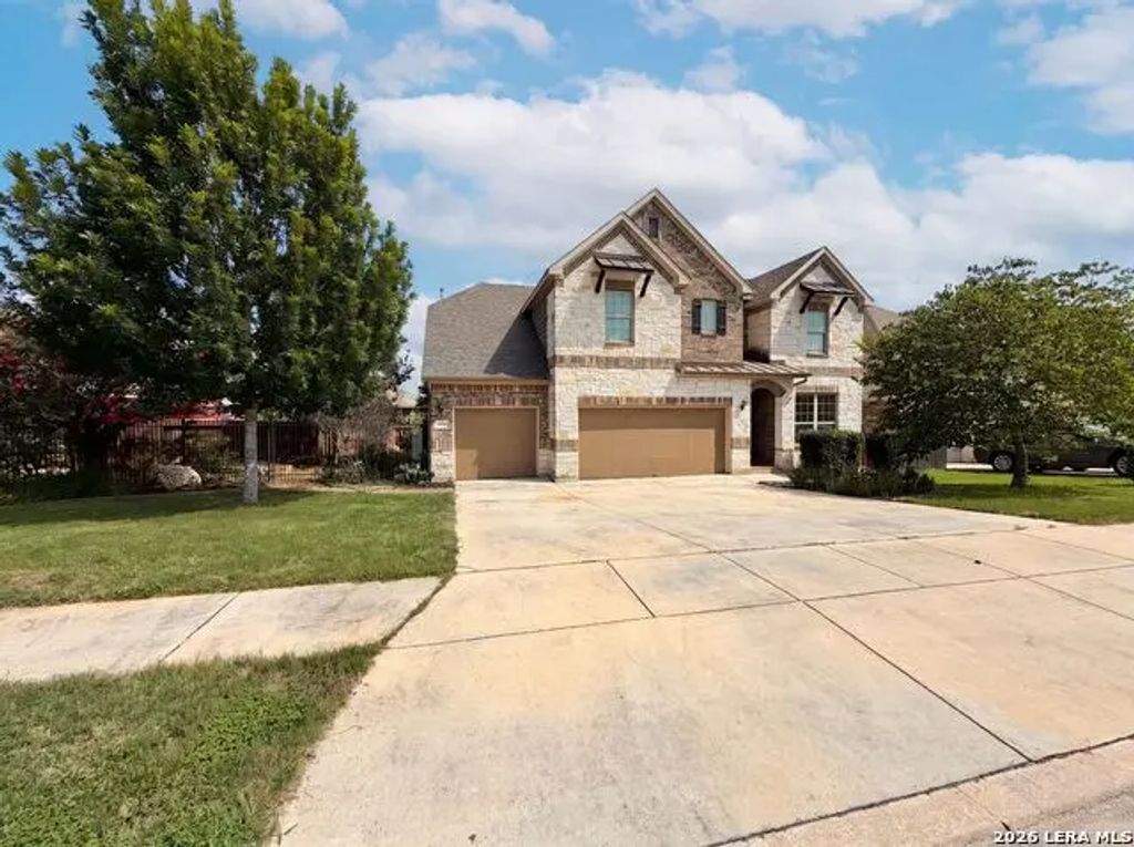 1058 Cedar Glen Dr, New Braunfels