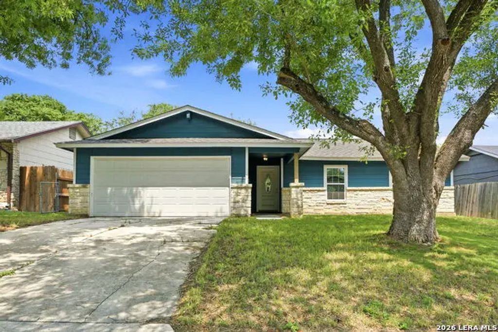 8434 Glen Shadow, San Antonio