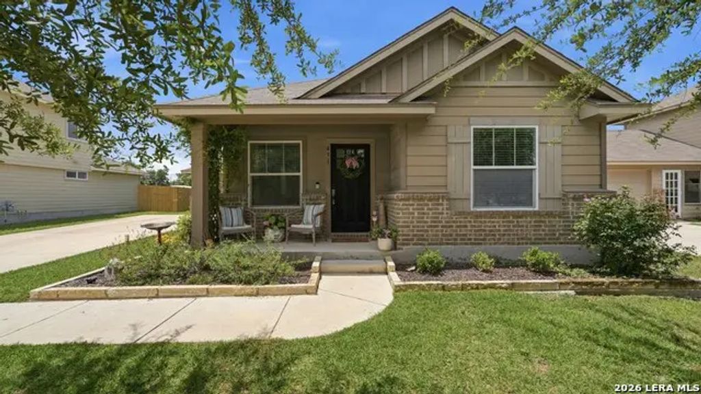 491 Magnolia Wind, New Braunfels