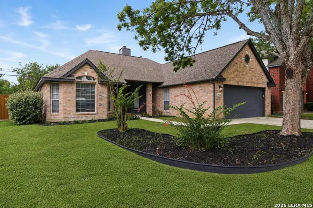 9422 Gray Sage, Helotes