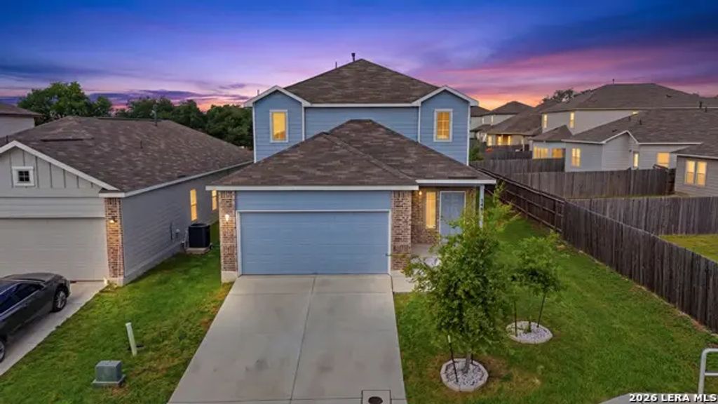 5403 Daniel Way, St Hedwig