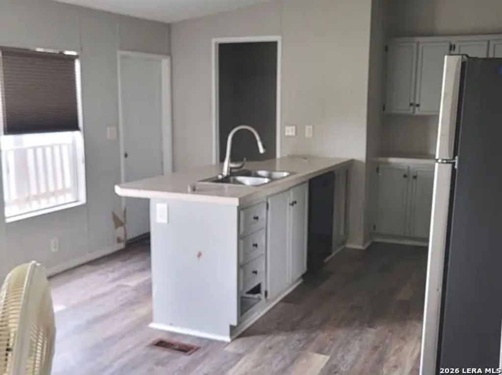 769 Geronimo Dr A, Seguin