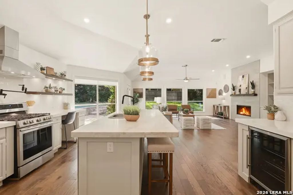 24 Inwood Mnr, San Antonio