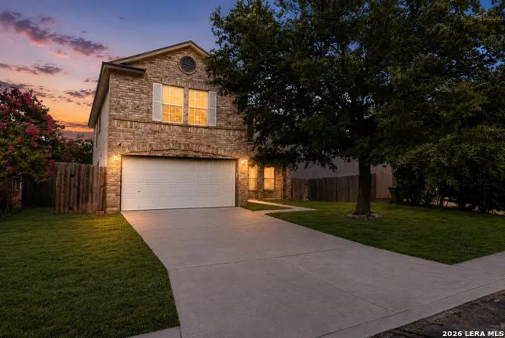 8118 Stagwood, San Antonio