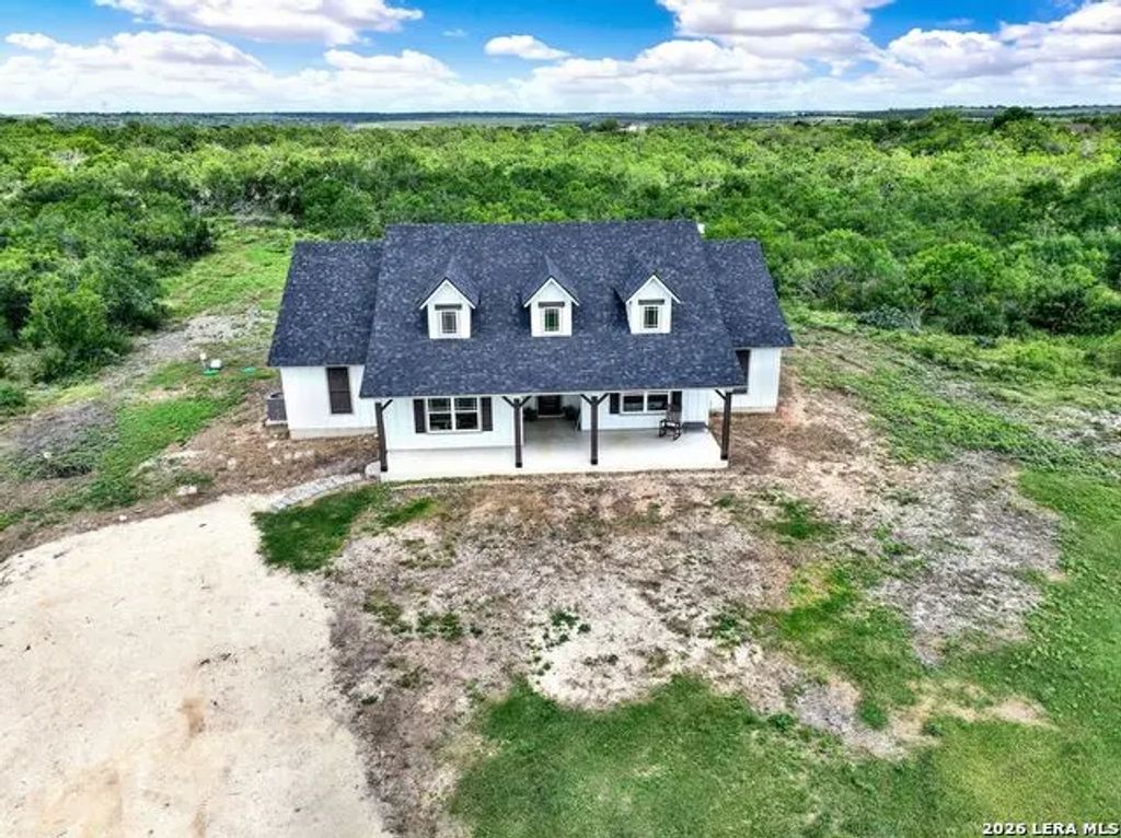 618 Private Road 5769, Castroville