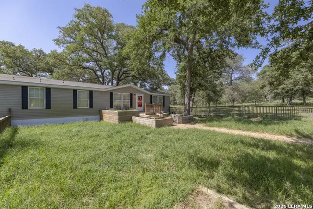 111 Longhorn Rd, Stockdale