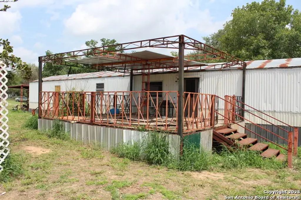23406 Blackjack Bend, San Antonio