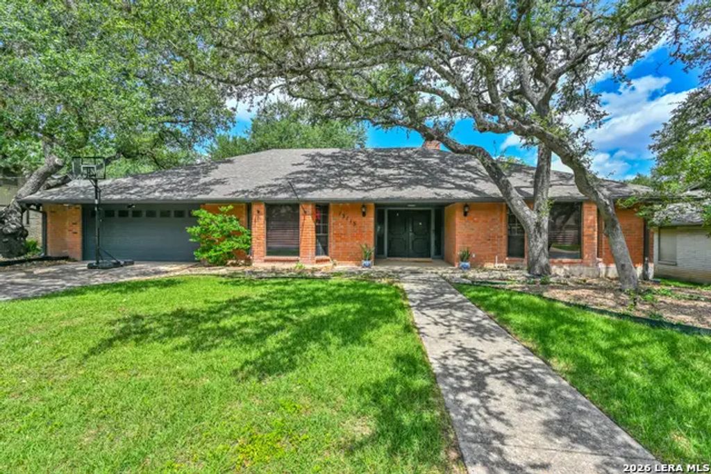 13115 N Hunters Cir, San Antonio