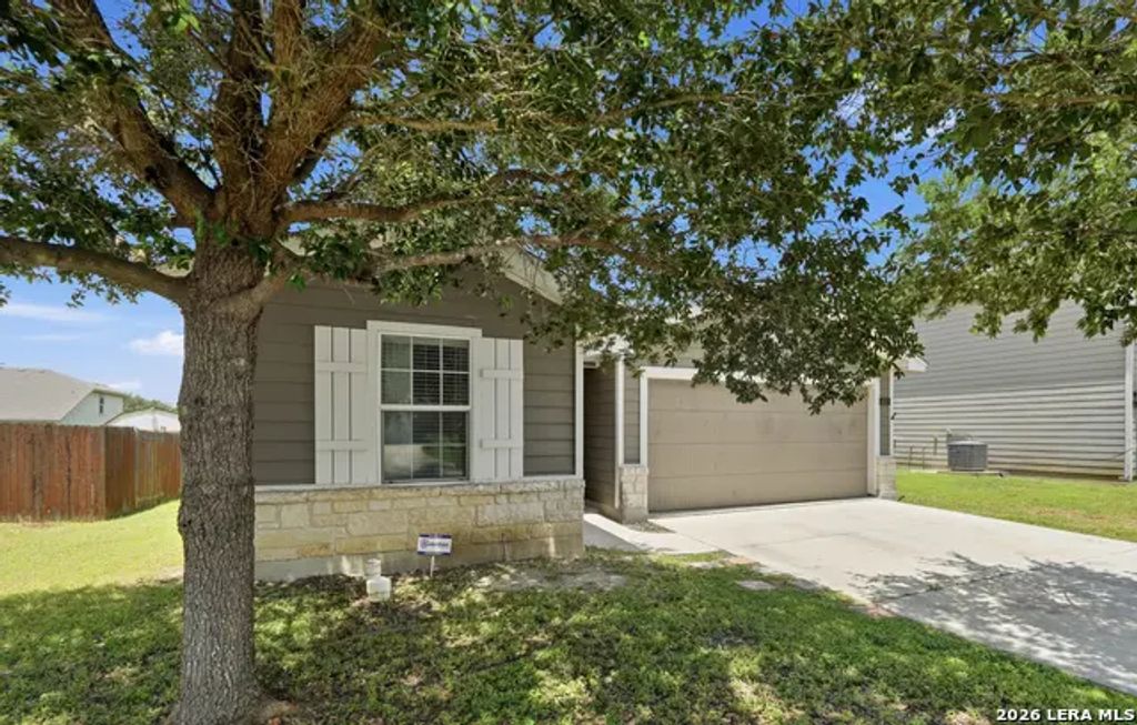 831 Six Iron, San Antonio