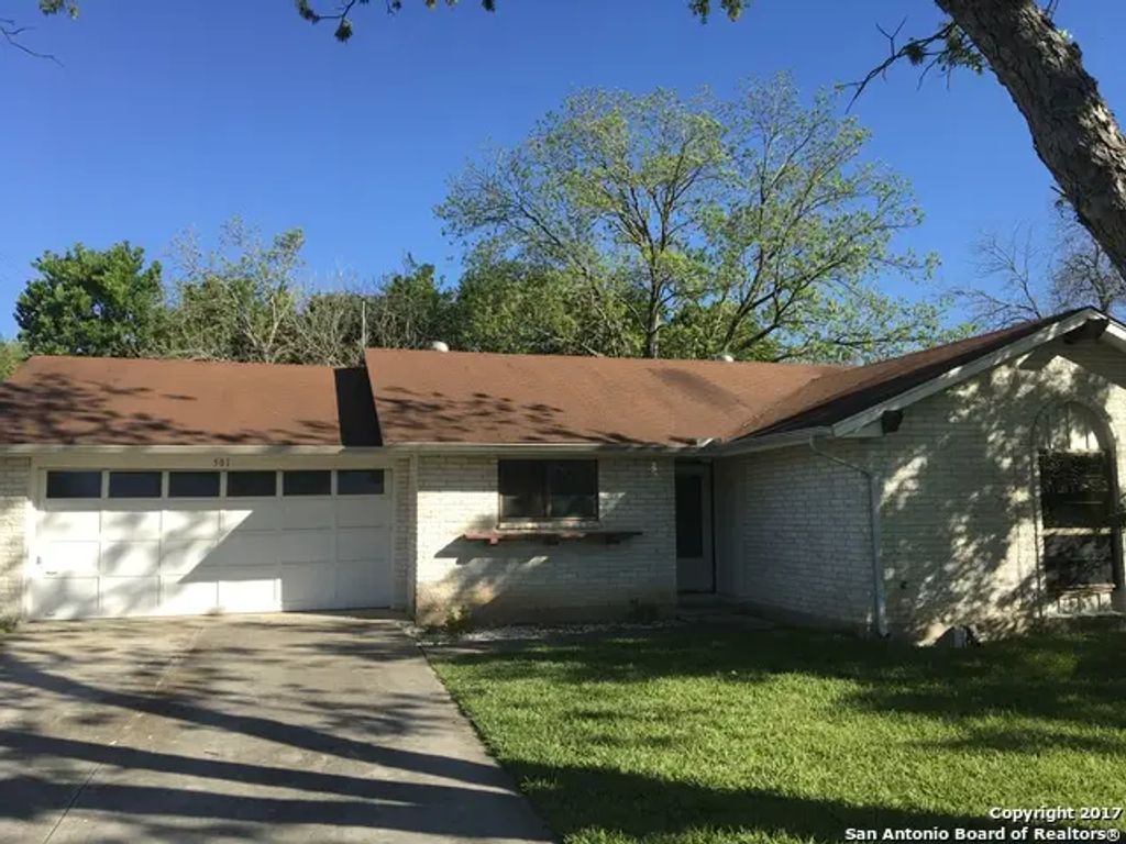 501 Marilyn Dr, Schertz