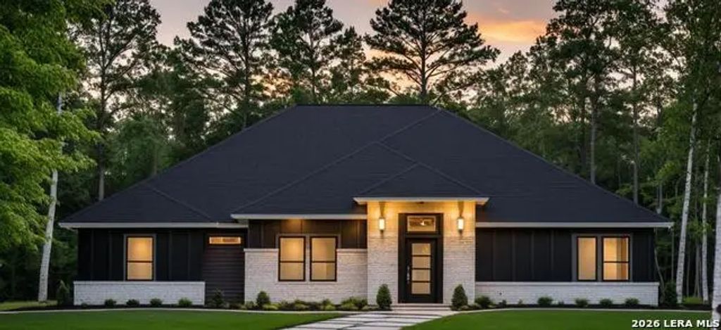 325 Firewheel Loop, Floresville