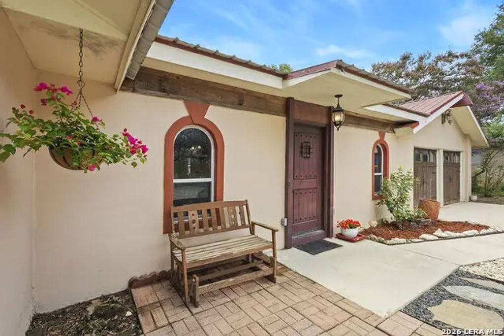 3118 Wroxton Rd, San Antonio