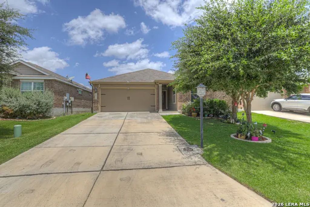 1970 Rising Sun, New Braunfels