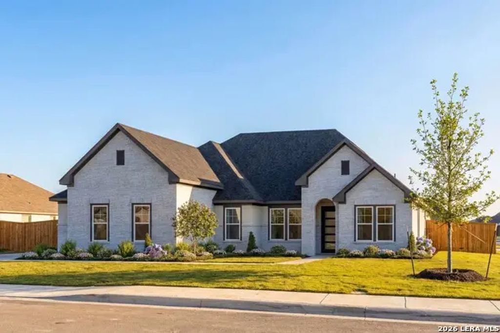 106 Poe Parkway, Castroville