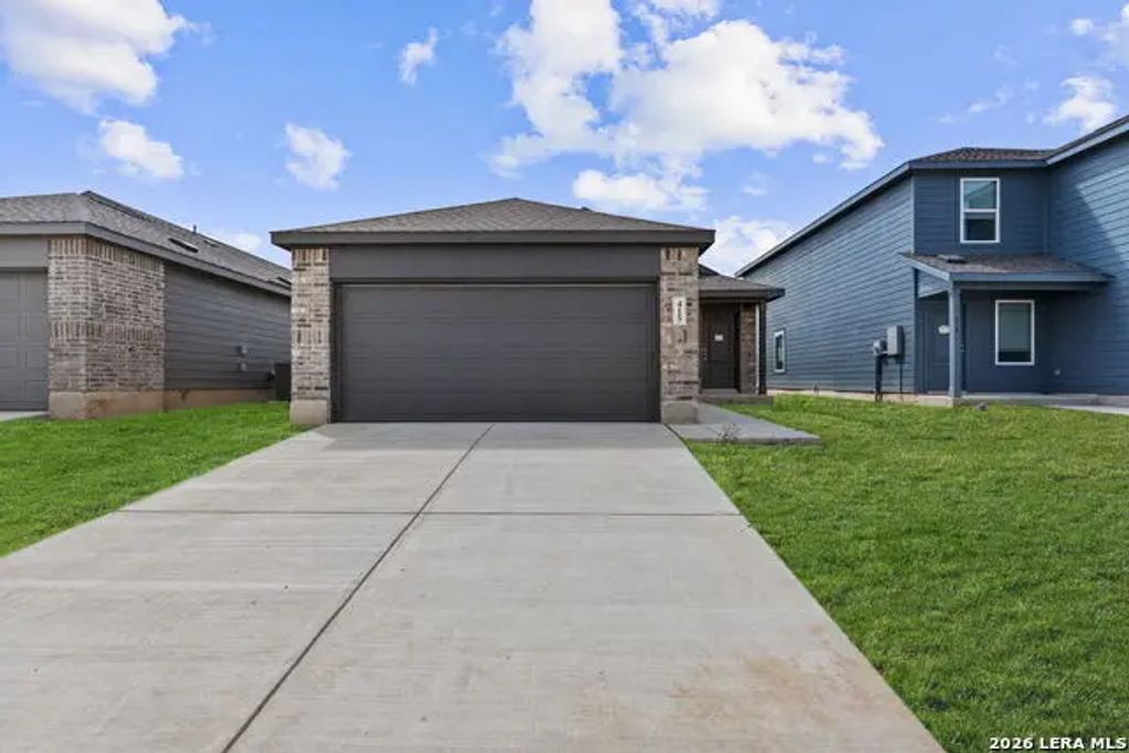 415 Sauvignon Pt, New Braunfels