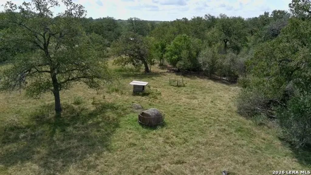 39 Ac Dowdy, Seguin