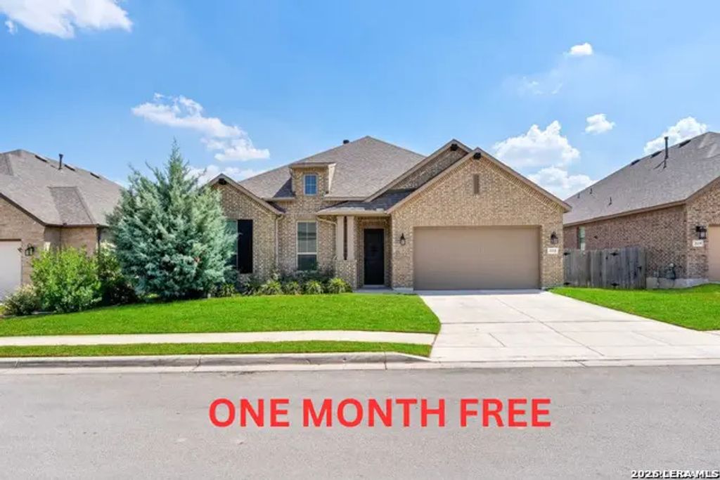 3115 Stokesay Park, Bulverde