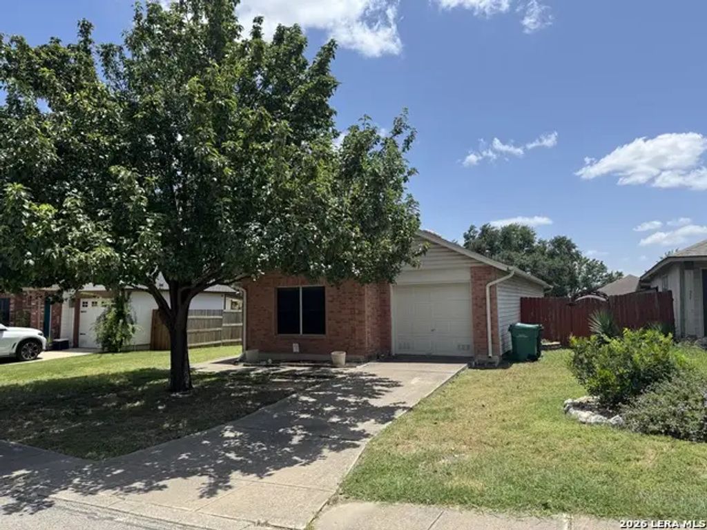5407 Champions Hill Dr, San Antonio