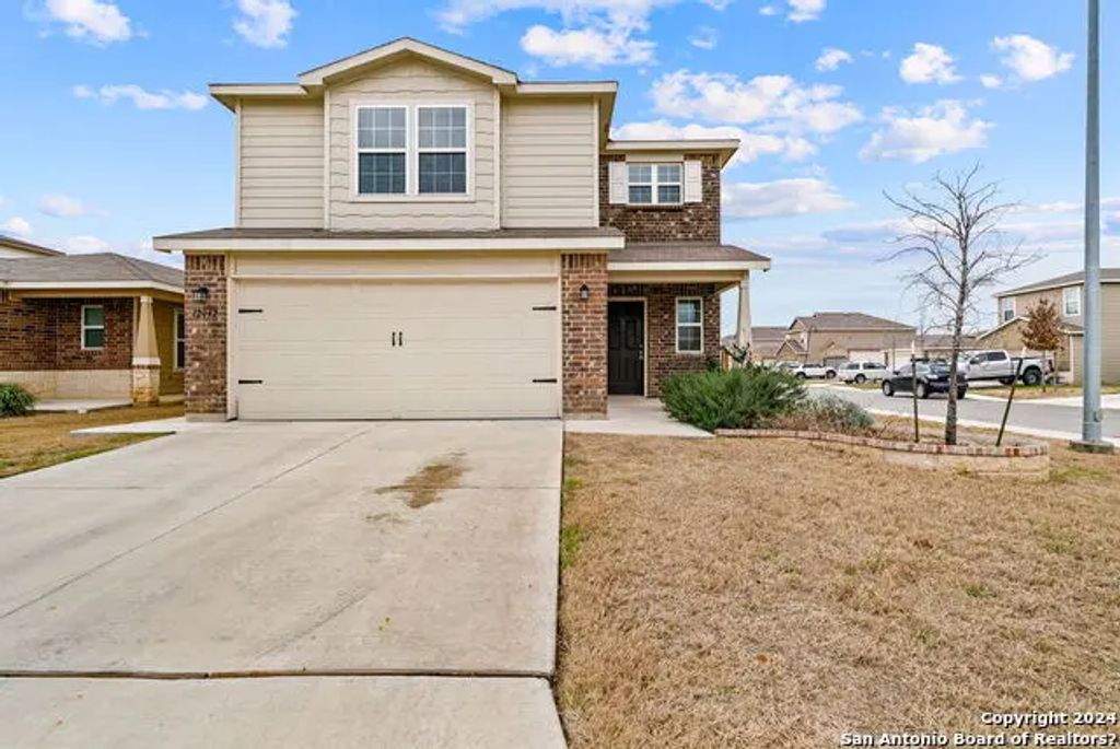 12042 Silver Lgt, San Antonio